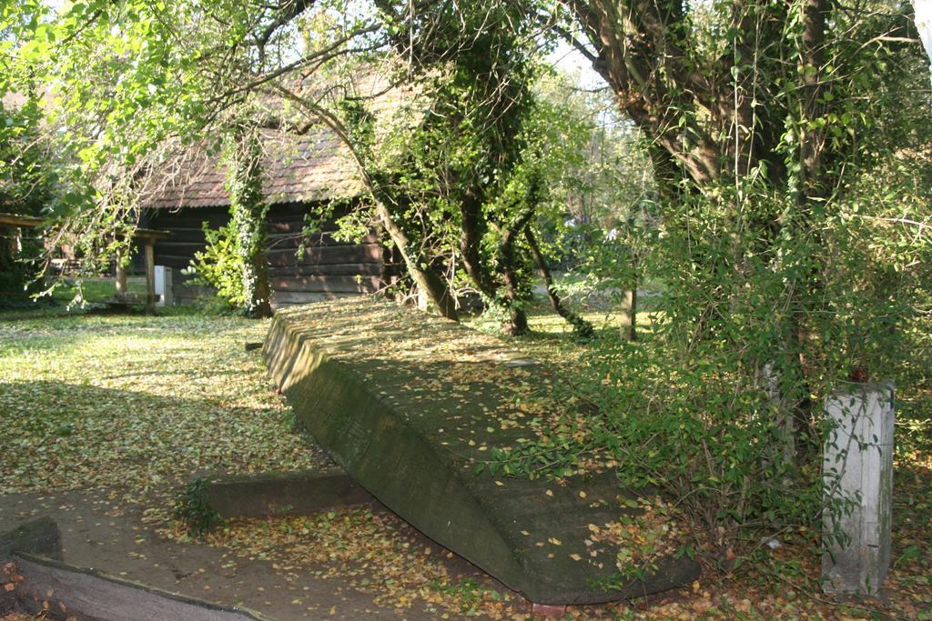 Romantik Landhaus & Pension Klaps Liebling Lübben Exteriör bild